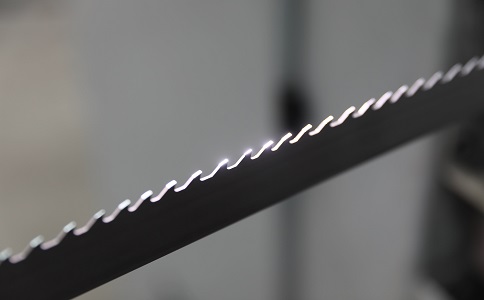 亳州双金属带锯条产生切削噪音的原因具体有哪些？